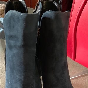 NWB Vince Navy Ankle Booties - 10M